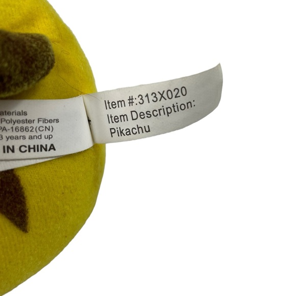 Nintendo Pokémon Pikachu Toy Factory 2015 7” Stuffed Plush Happy Pika Collector - Picture 15 of 16